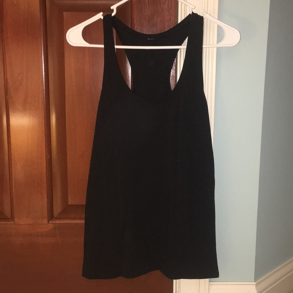 Lululemon workout tank